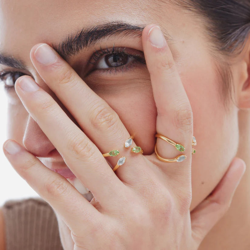 Adjustable crystal cross ring in Paris Gold plated Silver