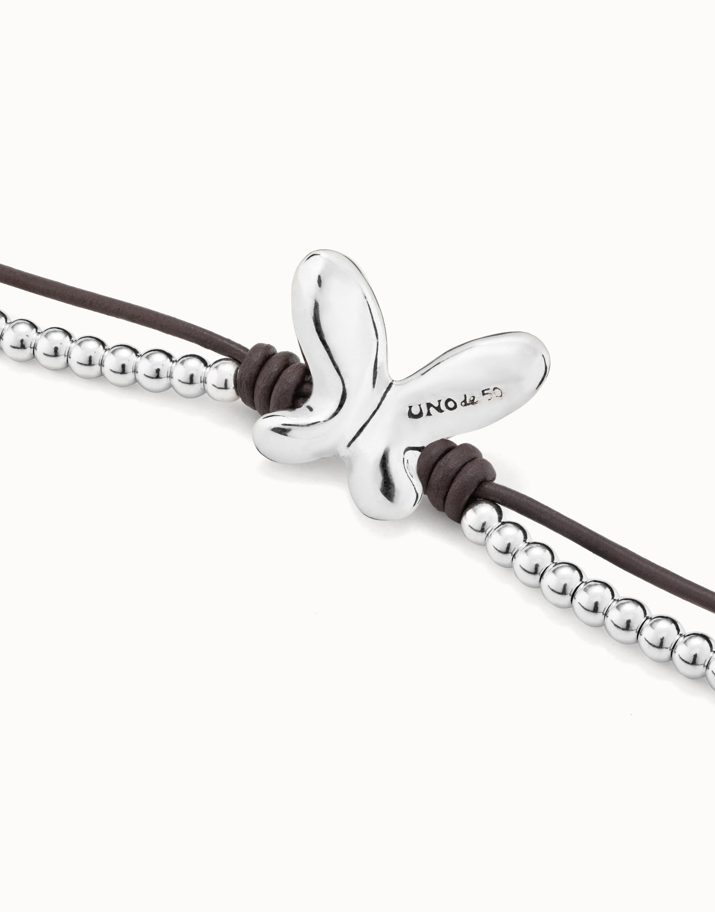 Pulsera doble de cuero bañada en plata de ley