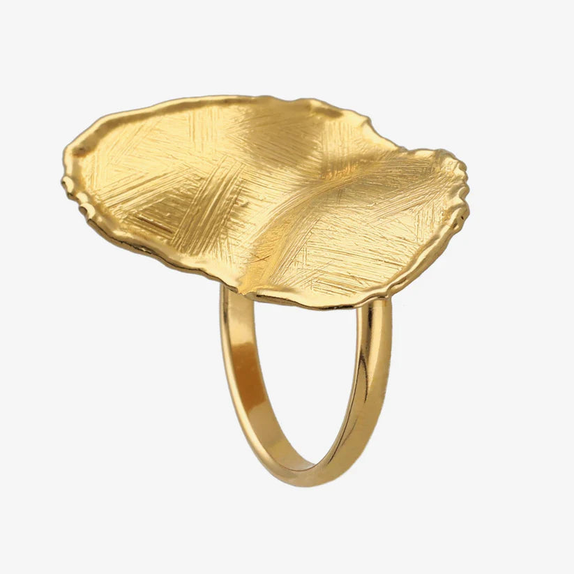 Adjustable oval ring in New York silver