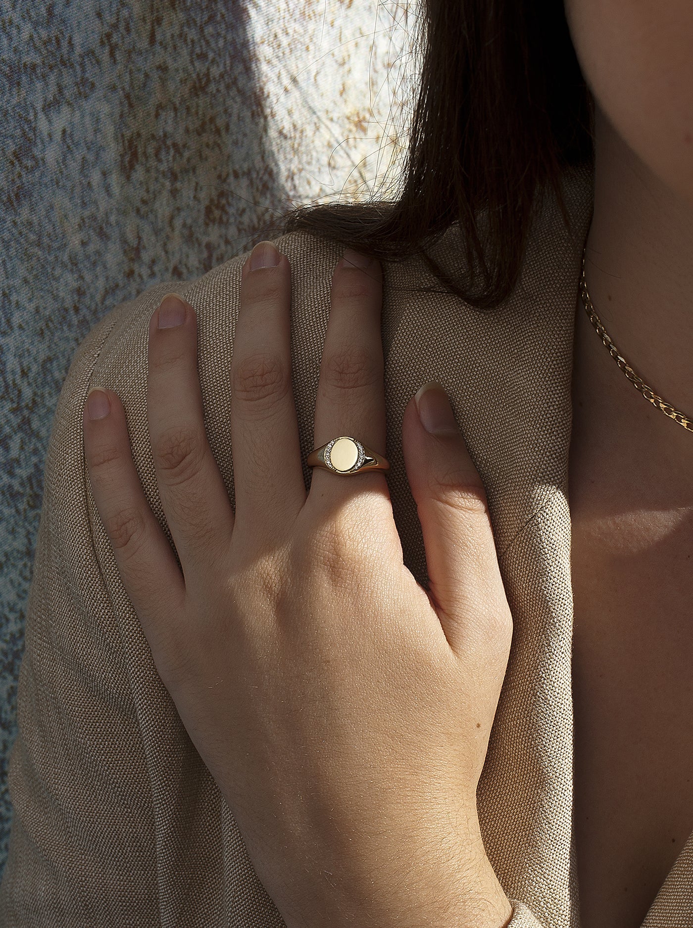 Gold plated silver signet ring with zircons