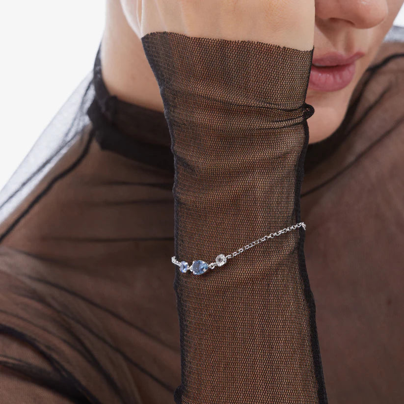 Polsera llàgrima vidre blau a Plata bany Rodio de Illume 