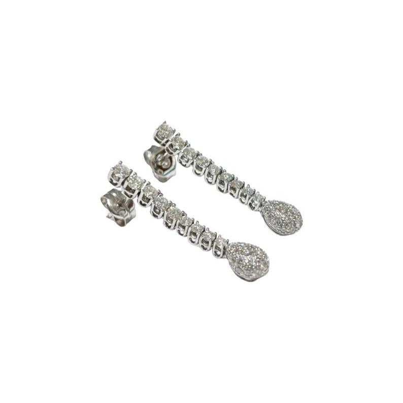 18K WHITE GOLD AND DIAMONDS EARRINGS