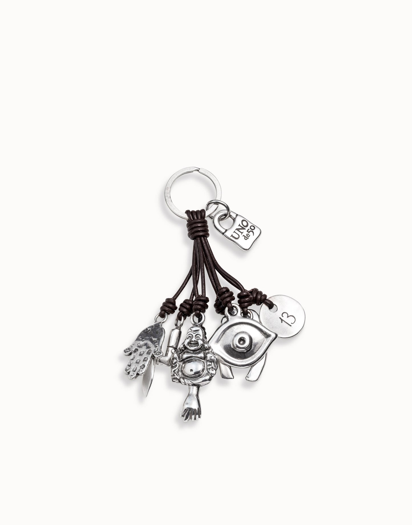 Clauer de cuir i amulets banyat en plata de llei