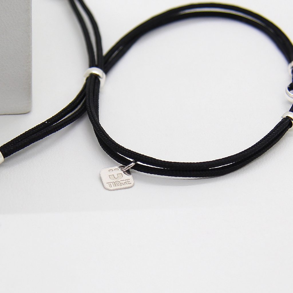 Pulsera NEXO PLATA Negro