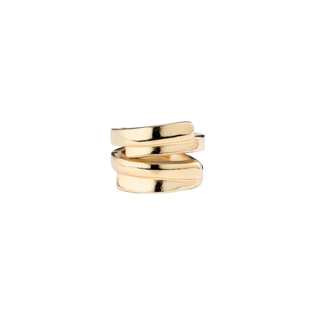 Anillo irregular bañado en oro de 18k