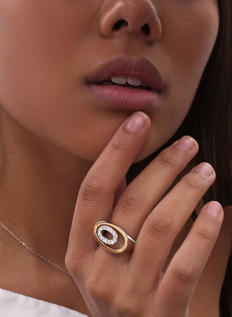 Two-tone rings with double circle design with zircons