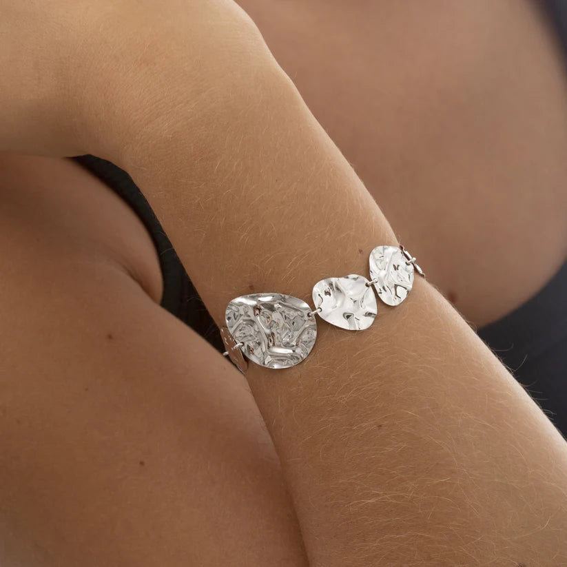 Black crystal bracelet in rhodium plated silver by Fullness