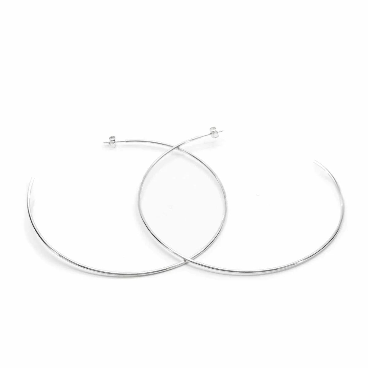 Large, fine maxi design hoop earrings in plain silver